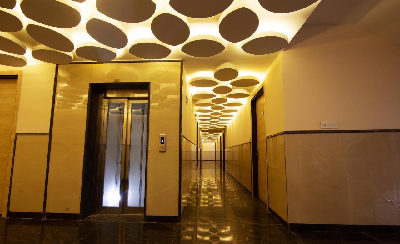 Hotel Stanley By Foxi Group- Near Delhi International Airport Нью-Дели Экстерьер фото