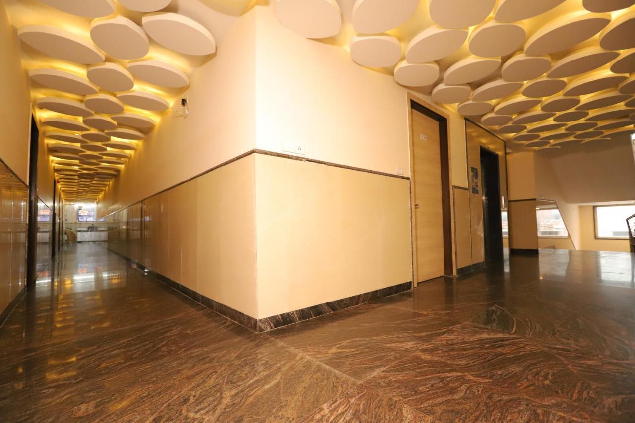 Hotel Stanley By Foxi Group- Near Delhi International Airport Нью-Дели Экстерьер фото