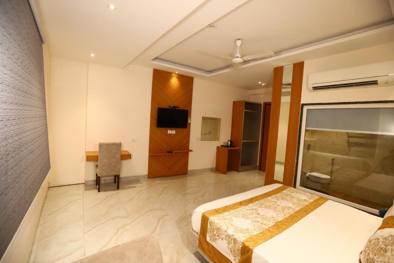 Hotel Stanley By Foxi Group- Near Delhi International Airport Нью-Дели Экстерьер фото