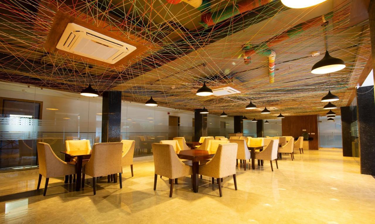 Hotel Stanley By Foxi Group- Near Delhi International Airport Нью-Дели Экстерьер фото