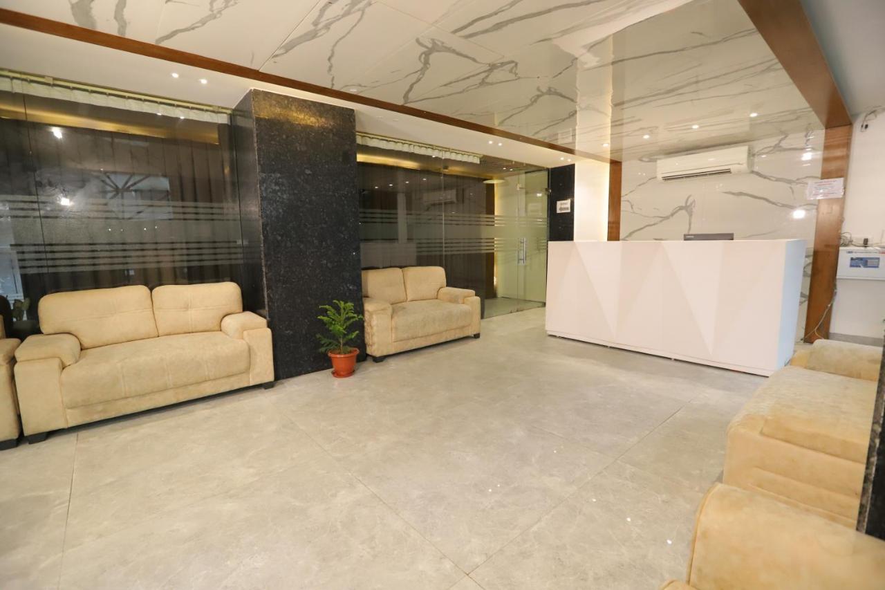 Hotel Stanley By Foxi Group- Near Delhi International Airport Нью-Дели Экстерьер фото